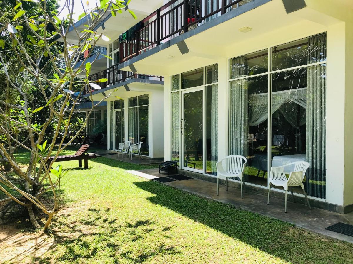 O2 Villas - เวลิกามา ภายนอก รูปภาพ