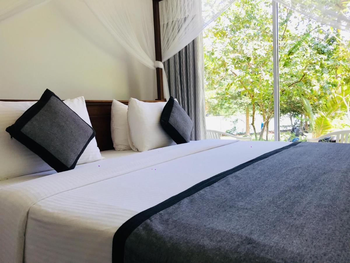 O2 Villas - เวลิกามา ภายนอก รูปภาพ
